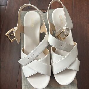 Michael Michael Kors  Platform Sandals nWOT
#9